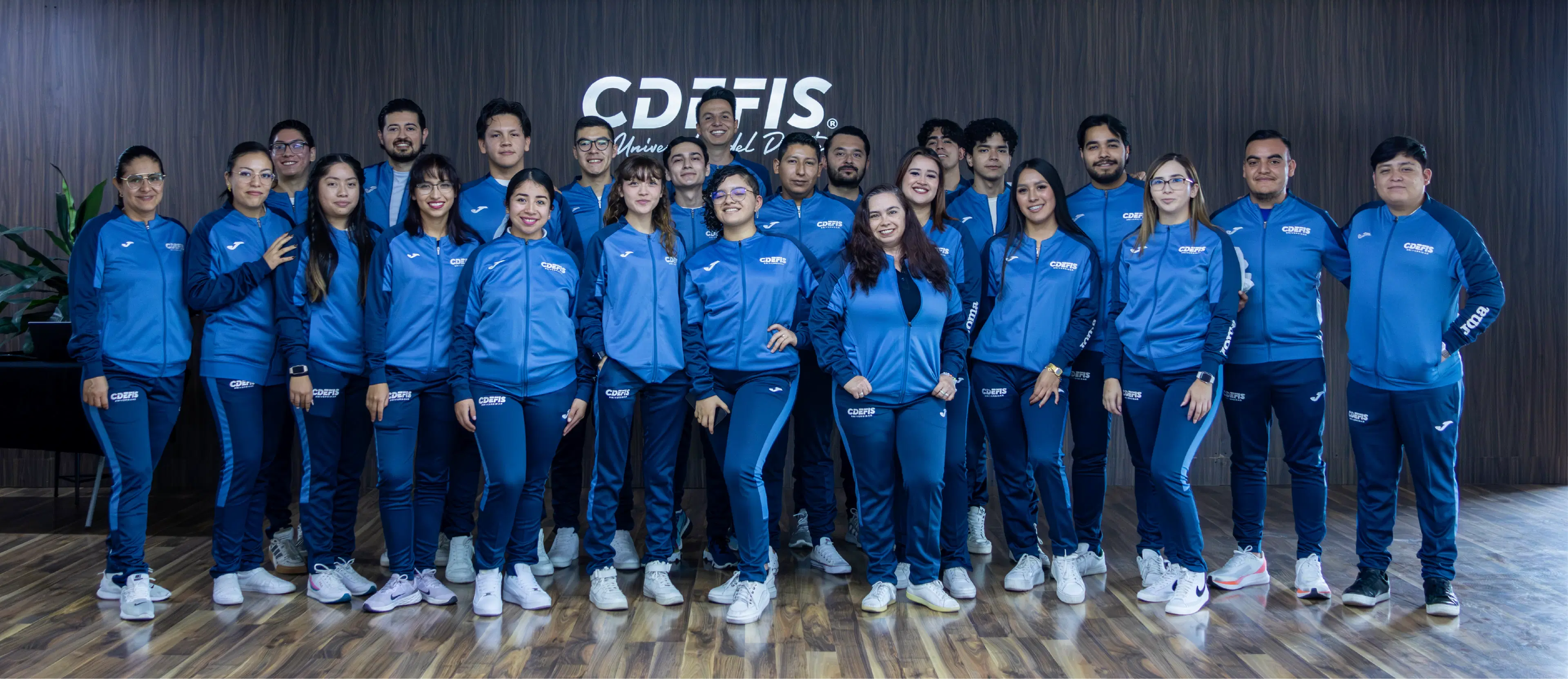 Imagen de Equipo administrativo CDEFIS